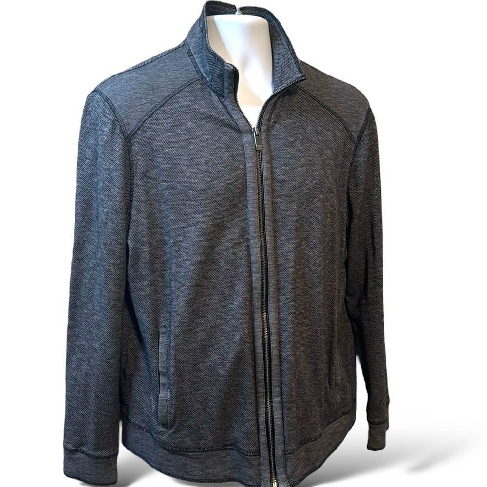 CALVIN KLEIN Zipped Sweater. Size Medium